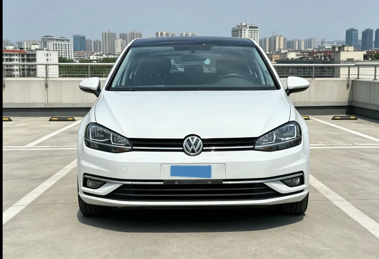 2020 Volkswagen Golf 1.2T 116HP L4 7DCT,autocango,china used car exporter,china ev exporter,chinese used car exporter,chinese used ev exporter