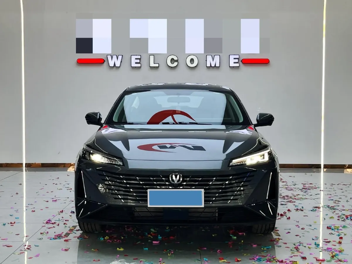 2025 ChangAn Eado 1.5T 192HP L4 7DCT,autocango,china used car exporter,china ev exporter,chinese used car exporter,chinese used ev exporter