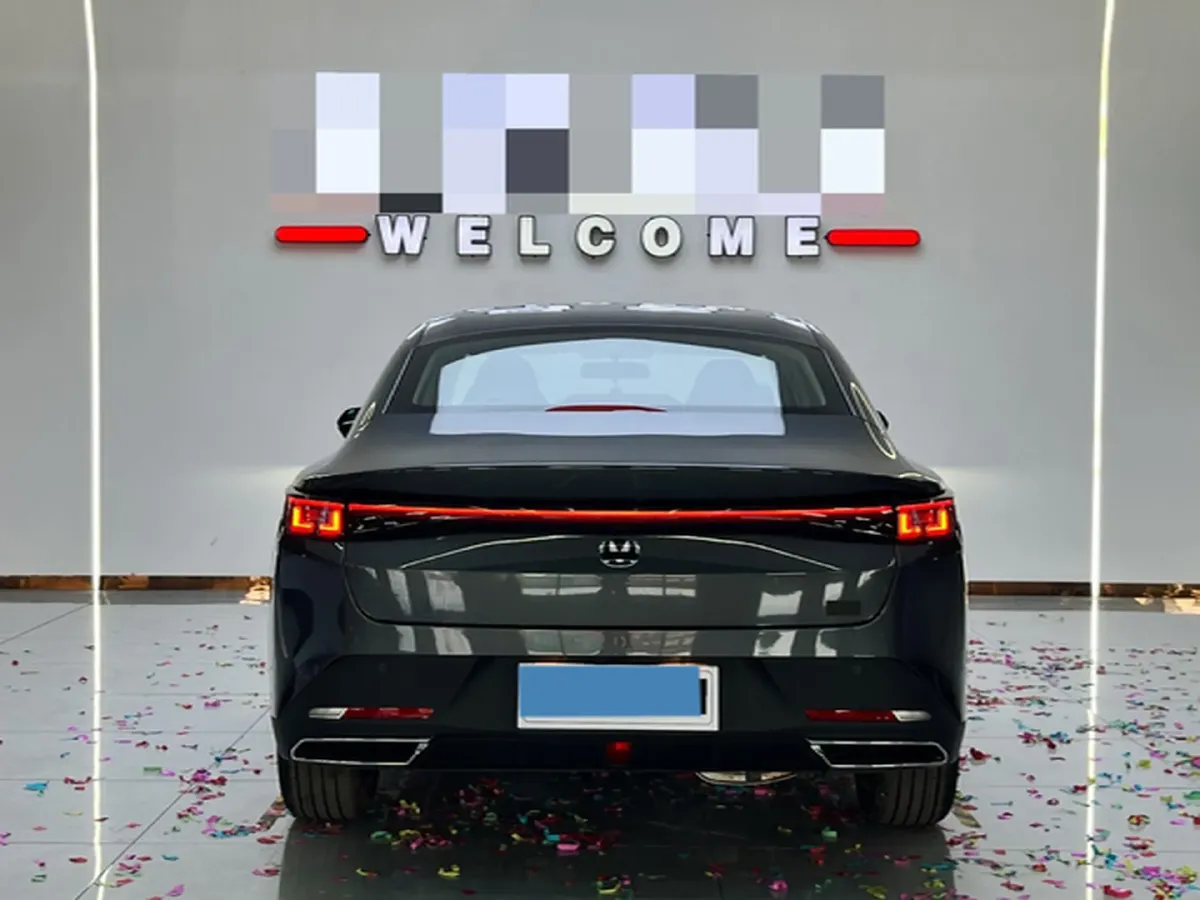 2025 ChangAn Eado 1.5T 192HP L4 7DCT,autocango,china used car exporter,china ev exporter,chinese used car exporter,chinese used ev exporter