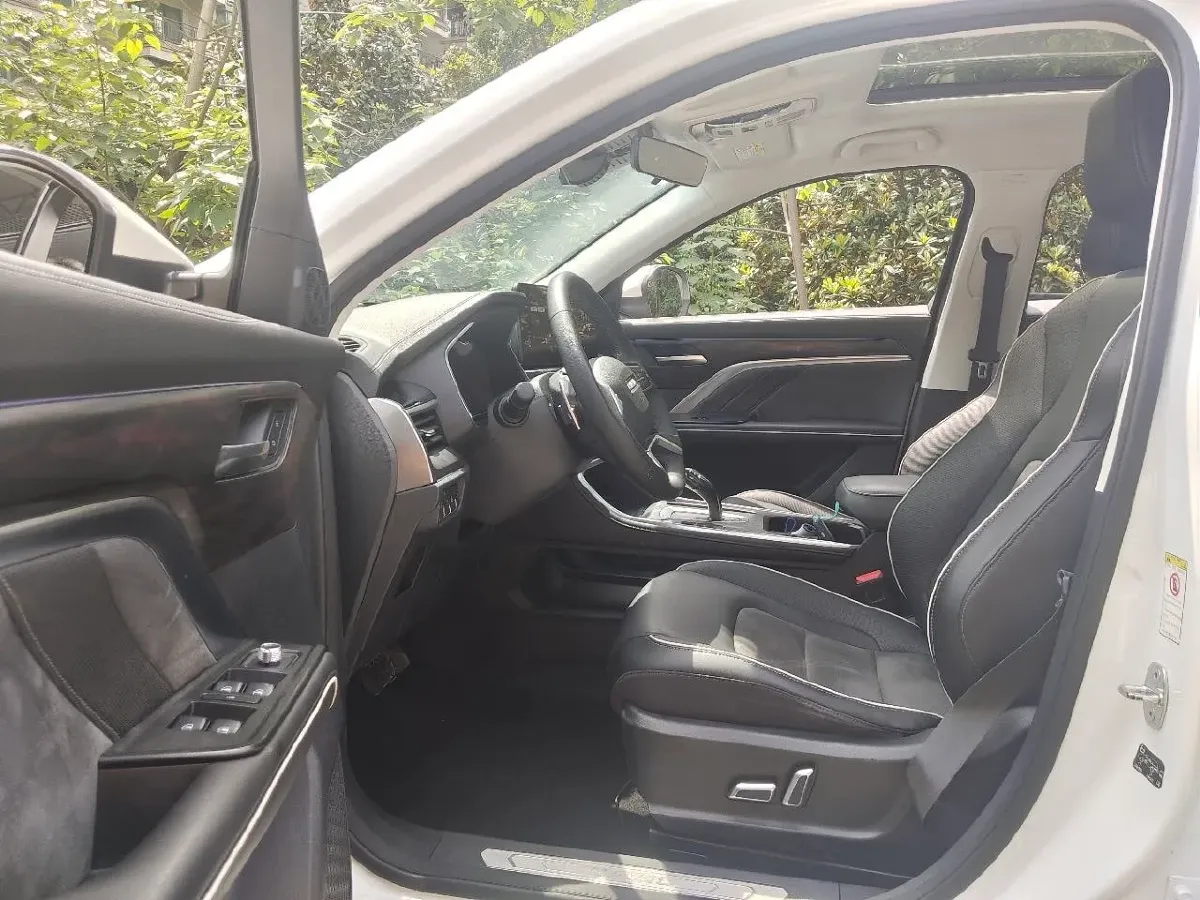 2023 Haval H6 1.5T 150HP L4 7DCT,autocango,china used car exporter,china ev exporter,chinese used car exporter,chinese used ev exporter