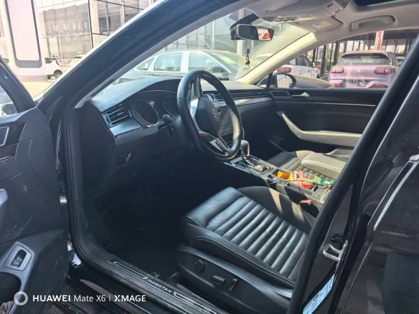 2020 Volkswagen Magotan 2.0T 186HP L4 7DCT,autocango,china used car exporter,china ev exporter,chinese used car exporter,chinese used ev exporter