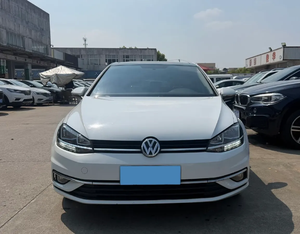 2019 Volkswagen Golf 1.2T 116HP L4 7DCT,autocango,china used car exporter,china ev exporter,chinese used car exporter,chinese used ev exporter