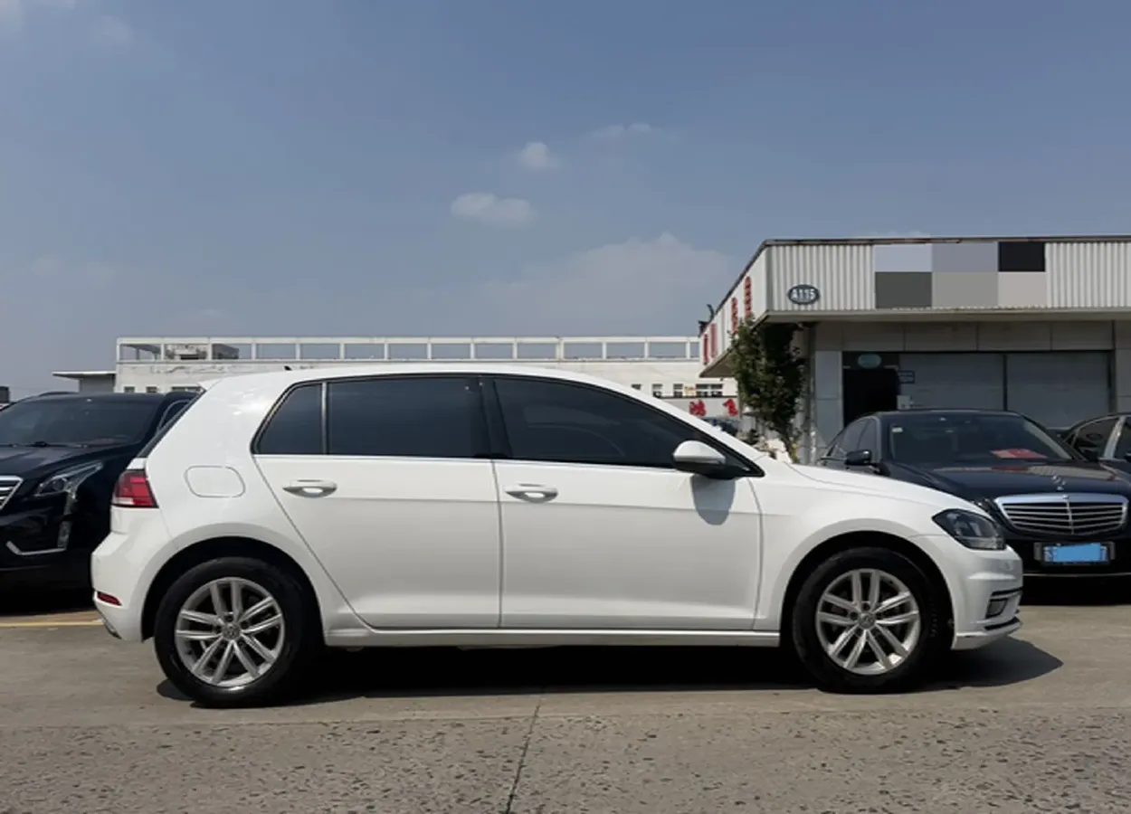 2019 Volkswagen Golf 1.2T 116HP L4 7DCT,autocango,china used car exporter,china ev exporter,chinese used car exporter,chinese used ev exporter