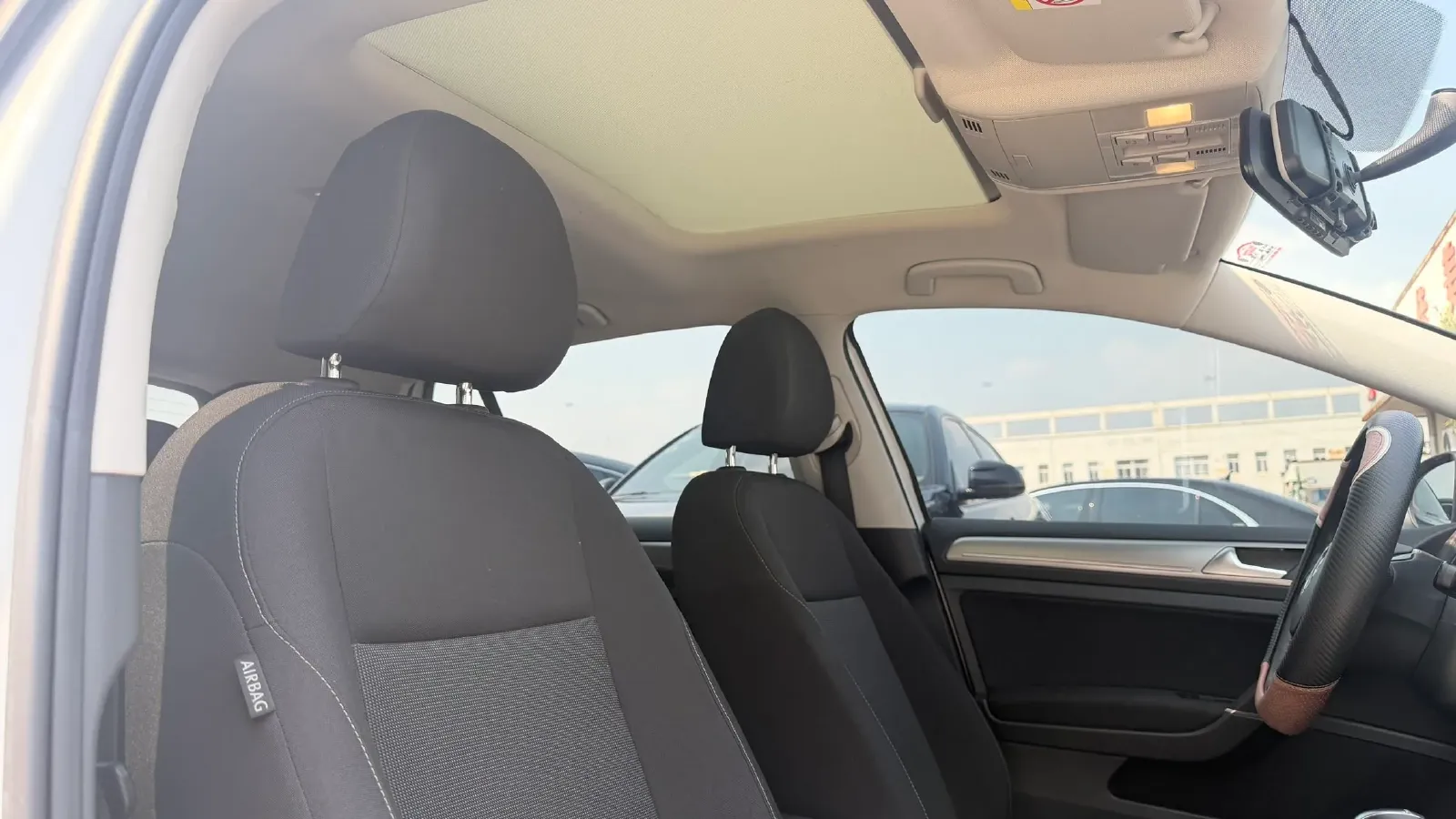 2019 Volkswagen Golf 1.2T 116HP L4 7DCT,autocango,china used car exporter,china ev exporter,chinese used car exporter,chinese used ev exporter