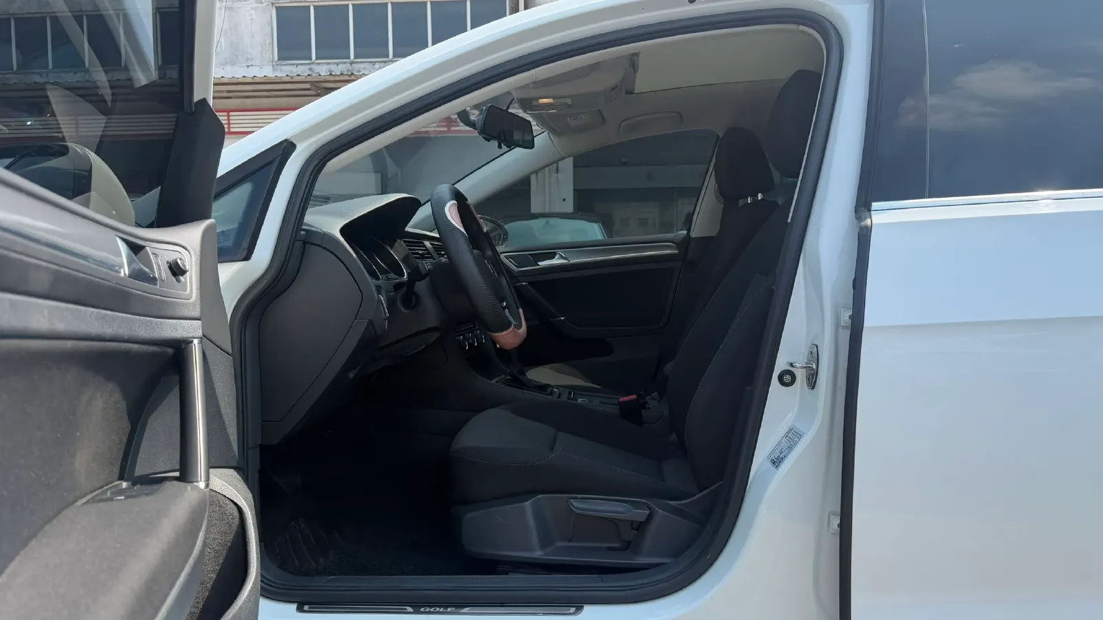 2019 Volkswagen Golf 1.2T 116HP L4 7DCT,autocango,china used car exporter,china ev exporter,chinese used car exporter,chinese used ev exporter