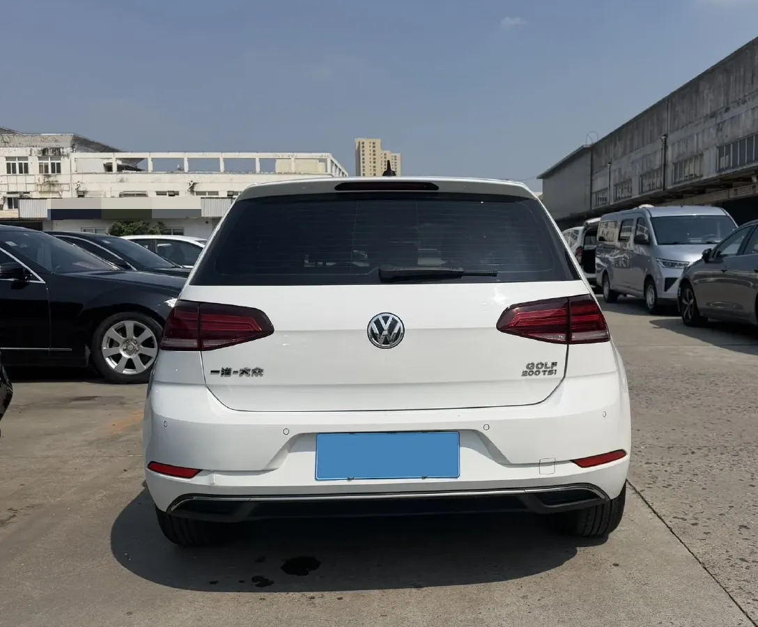 2019 Volkswagen Golf 1.2T 116HP L4 7DCT,autocango,china used car exporter,china ev exporter,chinese used car exporter,chinese used ev exporter