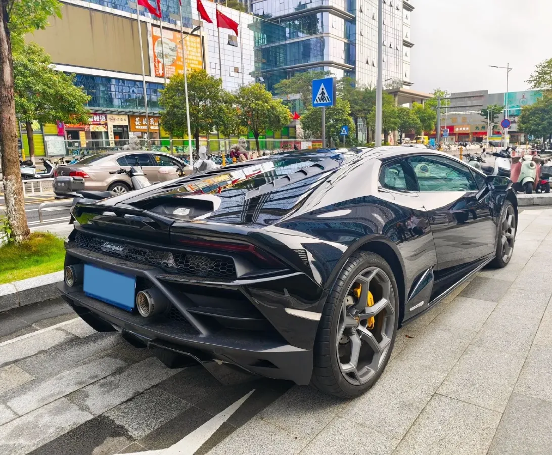 2020 Lamborghini Huracán 5.2L 611HP V10 7DCT,autocango,china used car exporter,china ev exporter,chinese used car exporter,chinese used ev exporter