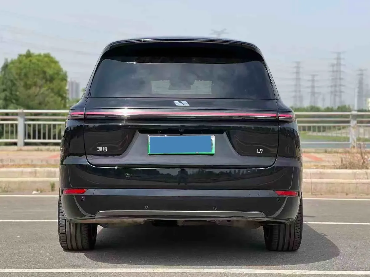 2024 Li L8 Range Extended 154HP REEV 52.3KWH,autocango,china used car exporter,china ev exporter,chinese used car exporter,chinese used ev exporter