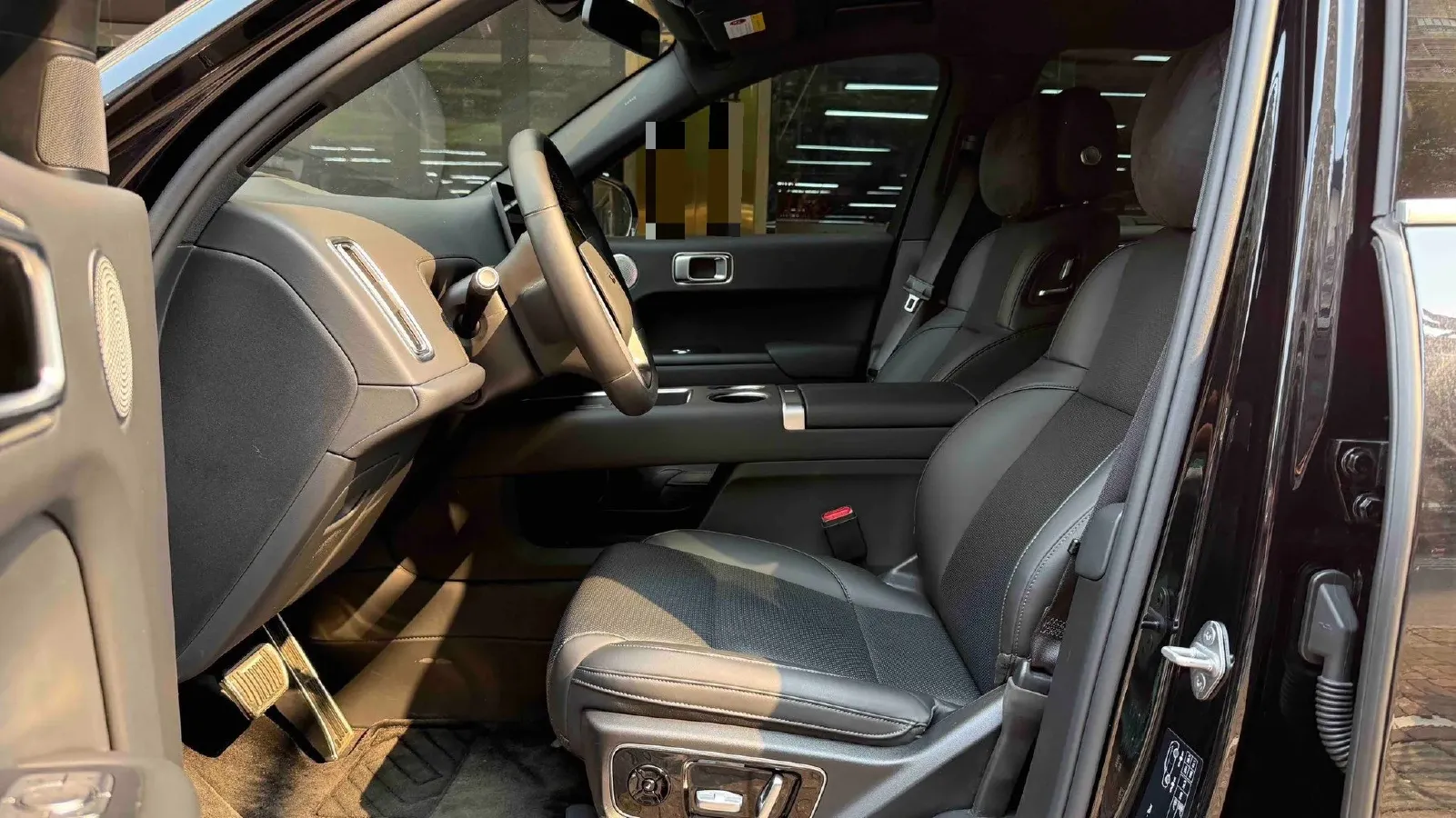 2024 Li L8 Range Extended 154HP REEV 52.3KWH,autocango,china used car exporter,china ev exporter,chinese used car exporter,chinese used ev exporter