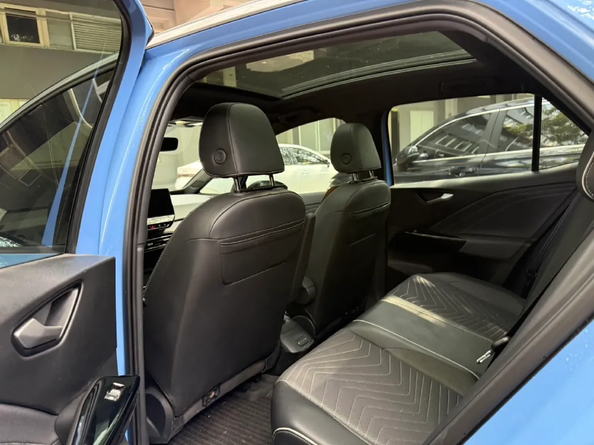 2024 Volkswagen ID.3 BEV 52.8KWH,autocango,china used car exporter,china ev exporter,chinese used car exporter,chinese used ev exporter