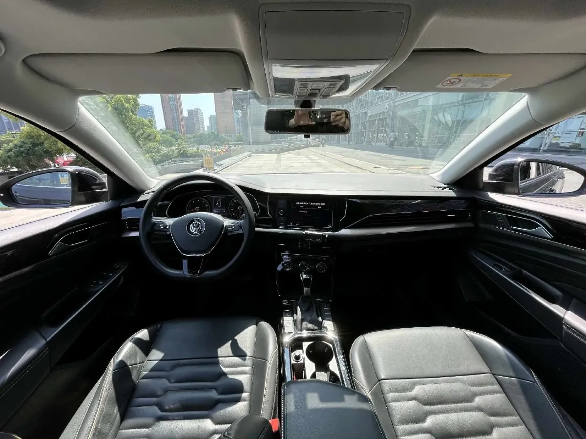 2019 Skoda Kodiak 2.0T 186HP L4 7DCT,autocango,china used car exporter,china ev exporter,chinese used car exporter,chinese used ev exporter
