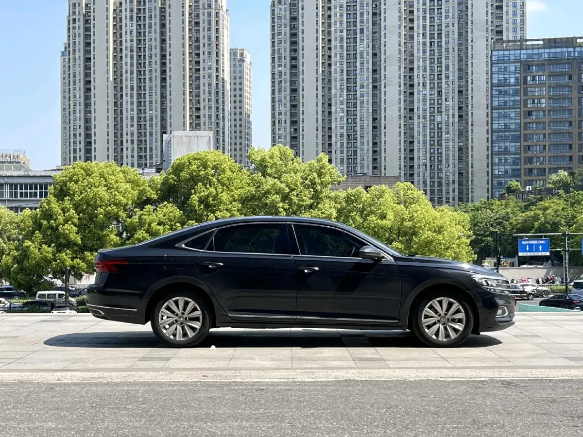 2019 Skoda Kodiak 2.0T 186HP L4 7DCT,autocango,china used car exporter,china ev exporter,chinese used car exporter,chinese used ev exporter