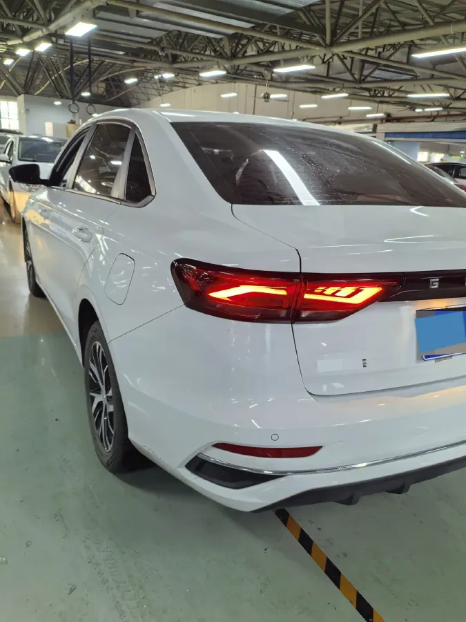 2022 Geely Emgrand 1.5L 114HP L4 CVT,autocango,china used car exporter,china ev exporter,chinese used car exporter,chinese used ev exporter