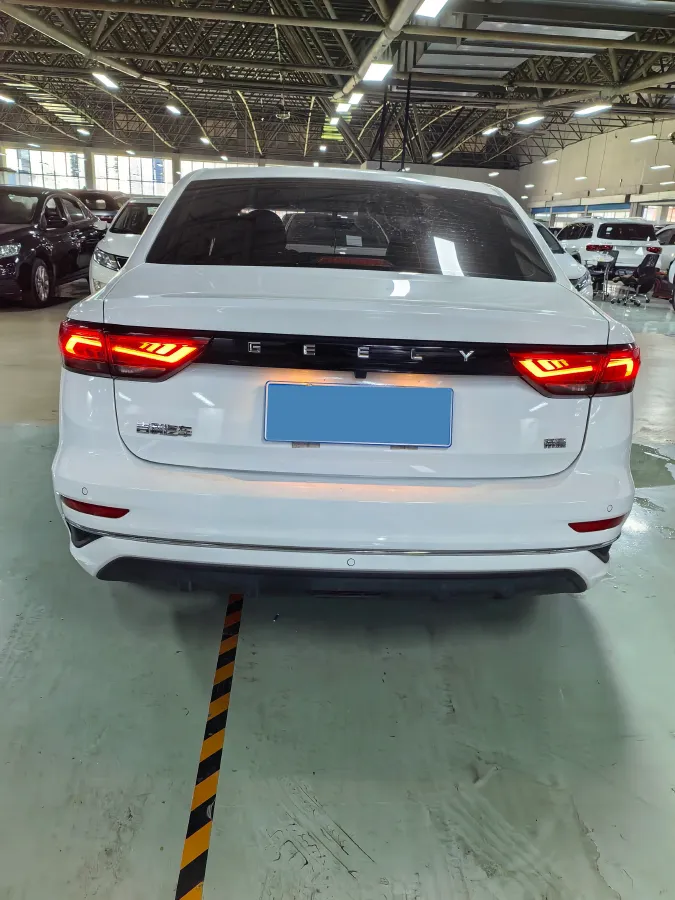 2022 Geely Emgrand 1.5L 114HP L4 CVT,autocango,china used car exporter,china ev exporter,chinese used car exporter,chinese used ev exporter