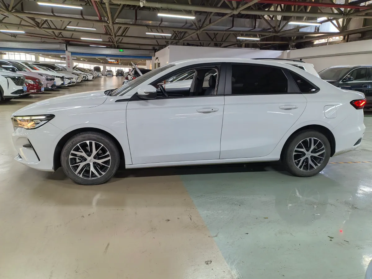 2022 Geely Emgrand 1.5L 114HP L4 CVT,autocango,china used car exporter,china ev exporter,chinese used car exporter,chinese used ev exporter