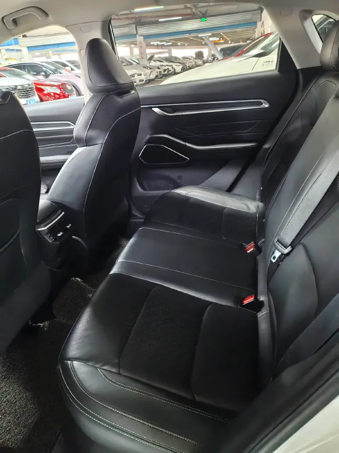 2022 Geely Emgrand 1.5L 114HP L4 CVT,autocango,china used car exporter,china ev exporter,chinese used car exporter,chinese used ev exporter