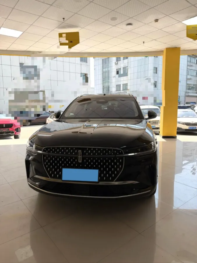 2023 Lincoln Nautilus 2.0T 261HP L4 8AT,autocango,china used car exporter,china ev exporter,chinese used car exporter,chinese used ev exporter