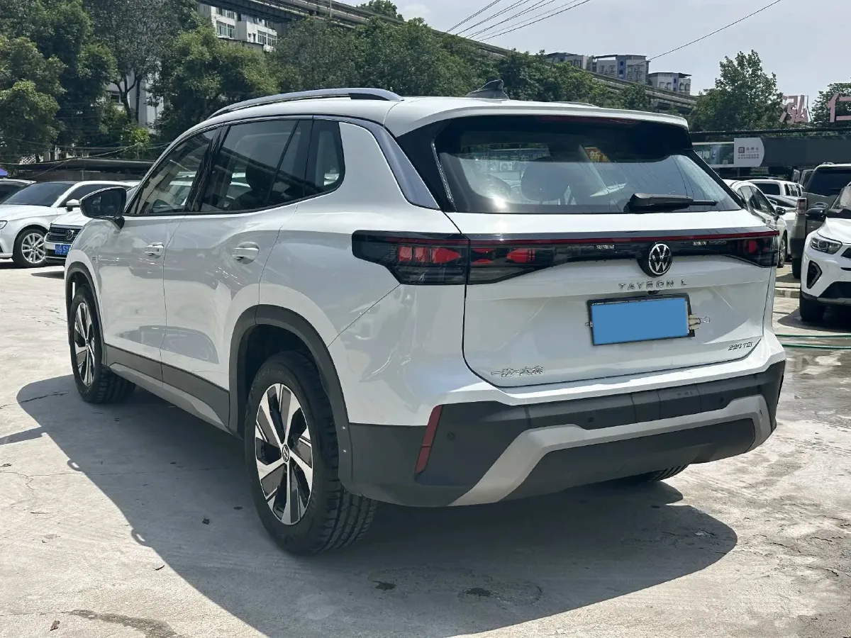2025 Volkswagen Tayron 2.0T 186HP L4 7DCT,autocango,china used car exporter,china ev exporter,chinese used car exporter,chinese used ev exporter