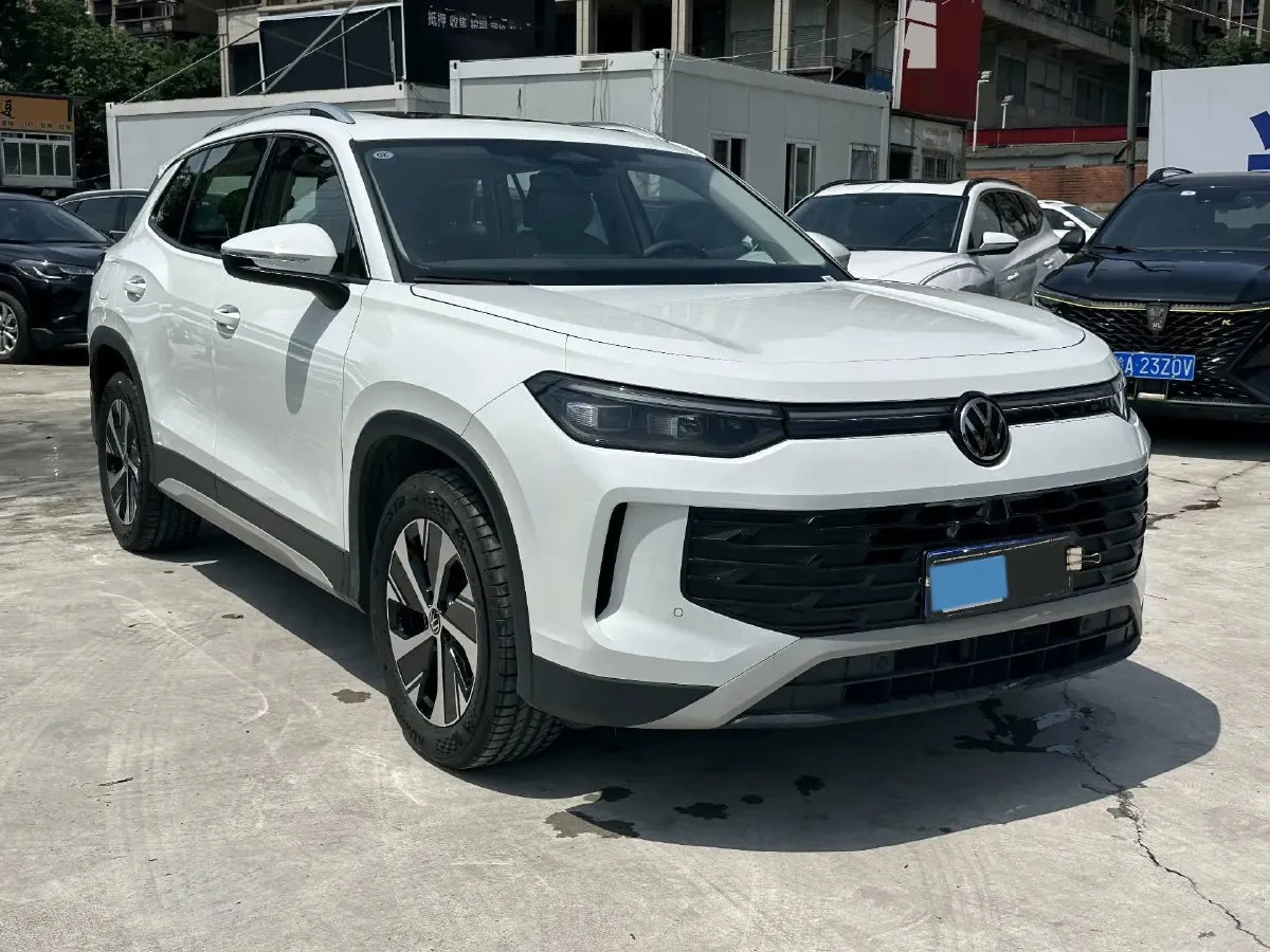 2025 Volkswagen Tayron 2.0T 186HP L4 7DCT,autocango,china used car exporter,china ev exporter,chinese used car exporter,chinese used ev exporter