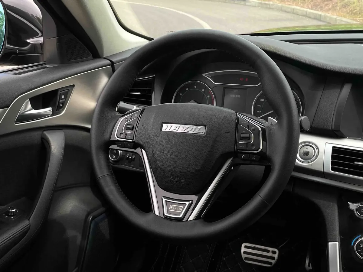 2017 Haval H7 2.0T 231HP L4 6DCT,autocango,china used car exporter,china ev exporter,chinese used car exporter,chinese used ev exporter