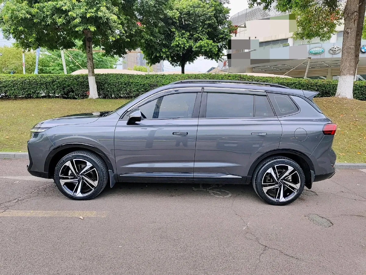 2022 Roewe RX5 MAX 1.5T 181HP L4 6AT,autocango,china used car exporter,china ev exporter,chinese used car exporter,chinese used ev exporter