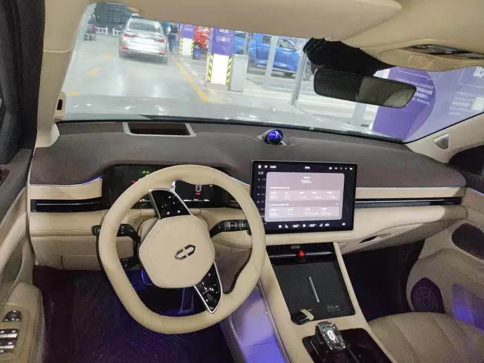 2024 AITO AITO M7 1.5T 152HP L4 REEV 38.5KWH,autocango,china used car exporter,china ev exporter,chinese used car exporter,chinese used ev exporter