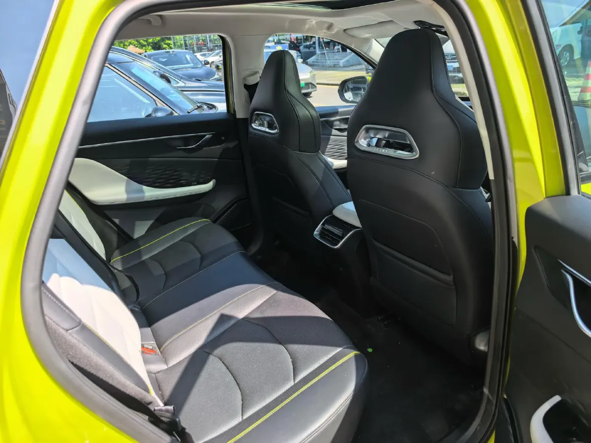 2022 BeiJing Auto Rubik 1.5T 188HP L4 7DCT,autocango,china used car exporter,china ev exporter,chinese used car exporter,chinese used ev exporter