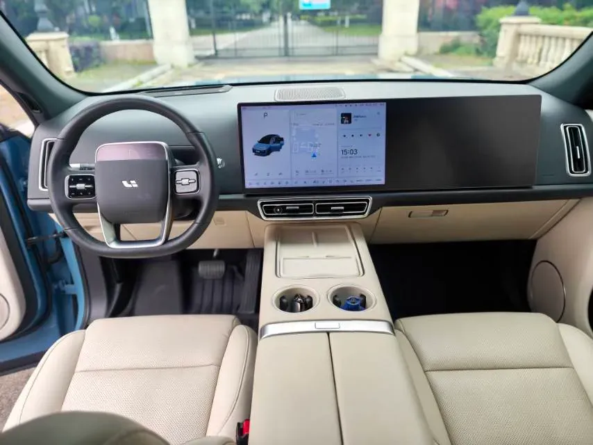 2023 Li L7 Range Extended 154HP REEV 40.9KWH,autocango,china used car exporter,china ev exporter,chinese used car exporter,chinese used ev exporter