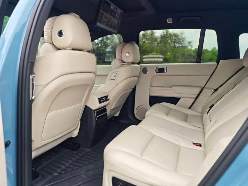 2023 Li L7 Range Extended 154HP REEV 40.9KWH,autocango,china used car exporter,china ev exporter,chinese used car exporter,chinese used ev exporter