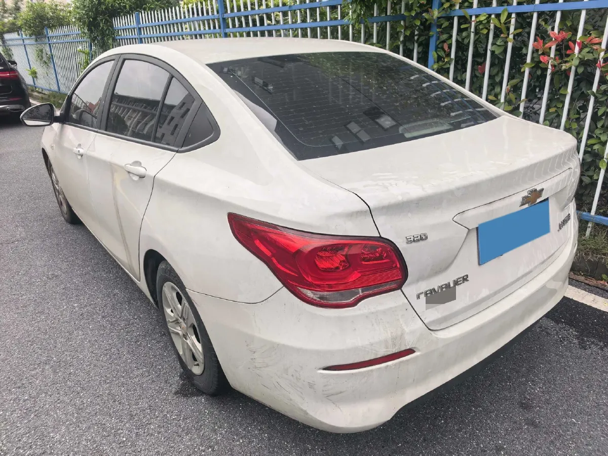 2019 Chevrolet Cavalier 1.5L 113HP L4 6AT,autocango,china used car exporter,china ev exporter,chinese used car exporter,chinese used ev exporter