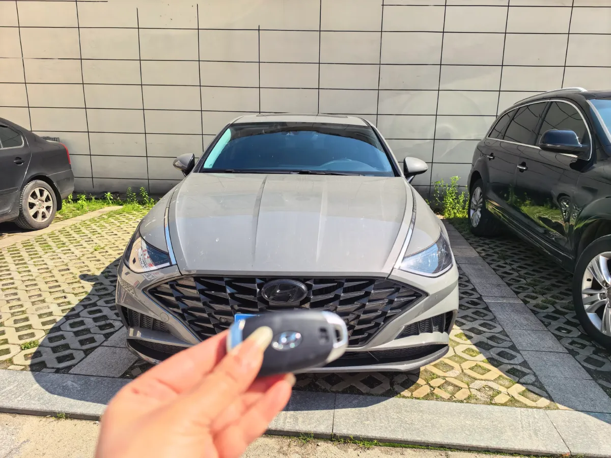 2020 Hyundai Sonata 1.5T 170HP L4 7DCT,autocango,china used car exporter,china ev exporter,chinese used car exporter,chinese used ev exporter