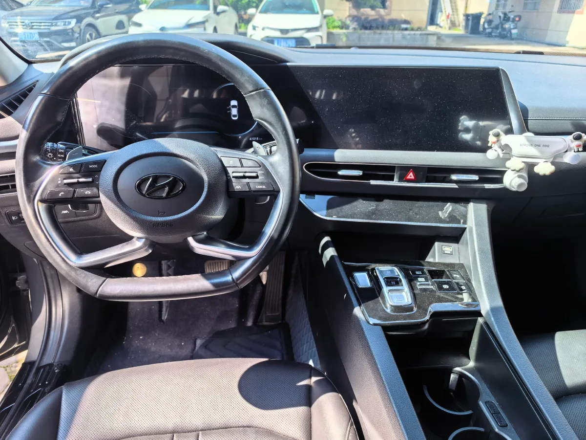 2020 Hyundai Sonata 1.5T 170HP L4 7DCT,autocango,china used car exporter,china ev exporter,chinese used car exporter,chinese used ev exporter