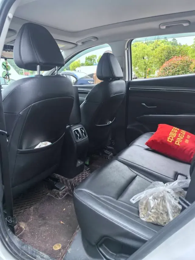 2023 Hyundai Tucson 1.5T 200HP L4 8AT,autocango,china used car exporter,china ev exporter,chinese used car exporter,chinese used ev exporter