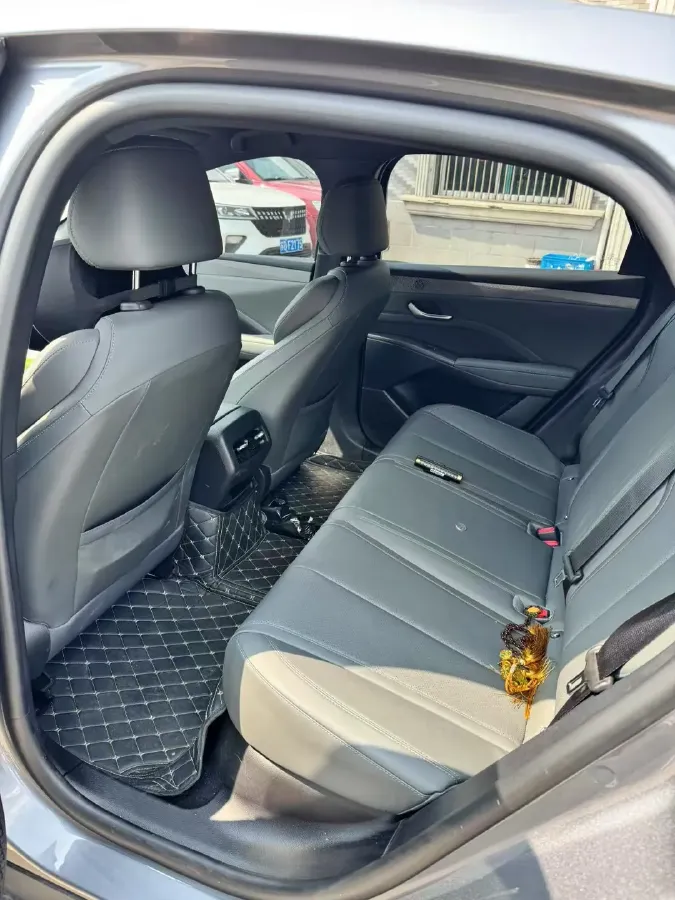 2025 BYD Qin Plus 1.5L 101HP L4 E-CVT PHEV 7.68KWH,autocango,china used car exporter,china ev exporter,chinese used car exporter,chinese used ev exporter