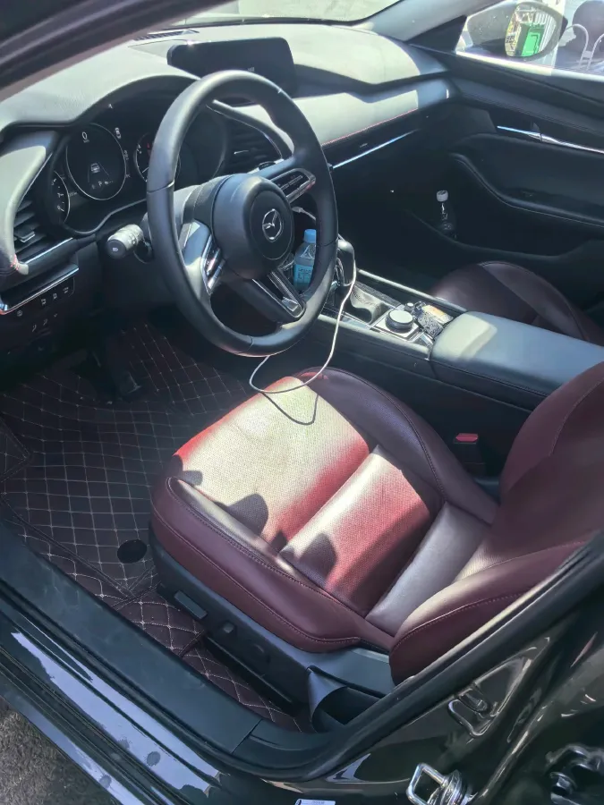 2023 Mazda 3 Axela 2.0L 158HP L4 6AT,autocango,china used car exporter,china ev exporter,chinese used car exporter,chinese used ev exporter