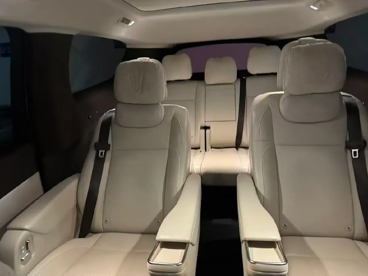 2024 Li MEGA BEV 102.7KWH,autocango,china used car exporter,china ev exporter,chinese used car exporter,chinese used ev exporter