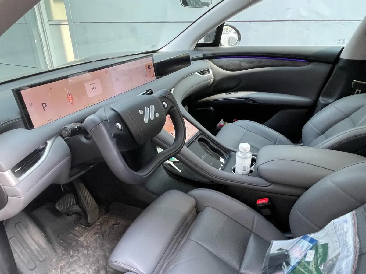 2023 IM LS6 BEV 100KWH,autocango,china used car exporter,china ev exporter,chinese used car exporter,chinese used ev exporter