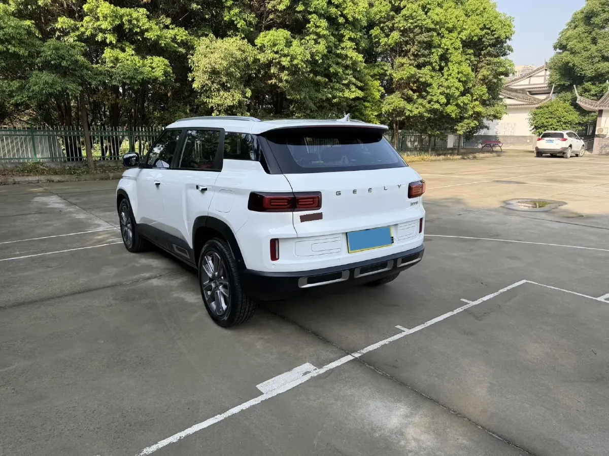 2020 Geely ICON 1.5T 177HP L3 7DCT,autocango,china used car exporter,china ev exporter,chinese used car exporter,chinese used ev exporter
