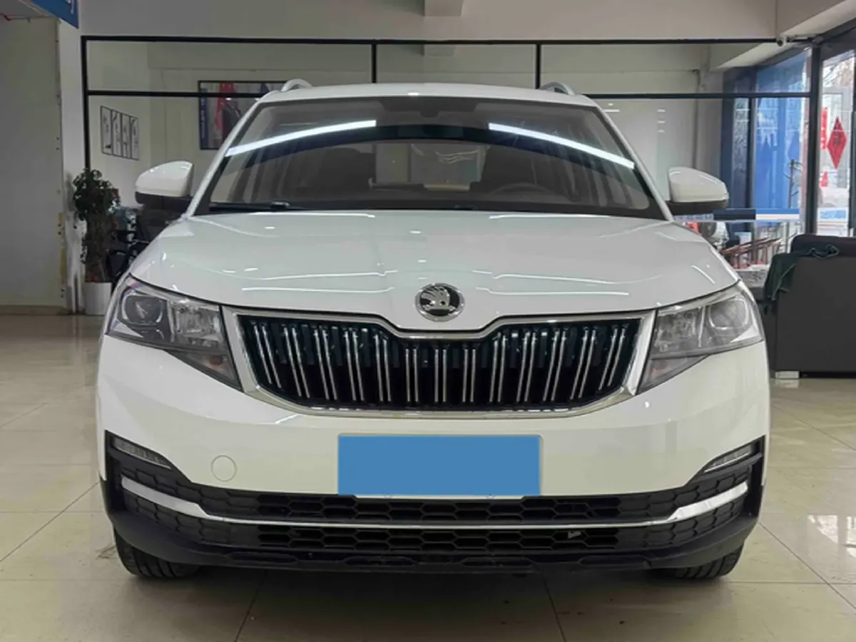 2022 Skoda Kamiq 1.5L 112HP L4 6AT,autocango,china used car exporter,china ev exporter,chinese used car exporter,chinese used ev exporter