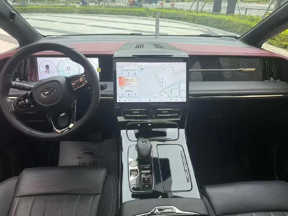 2023 GAC Trumpchi M8 2.0T 252HP L4 8AT,autocango,china used car exporter,china ev exporter,chinese used car exporter,chinese used ev exporter