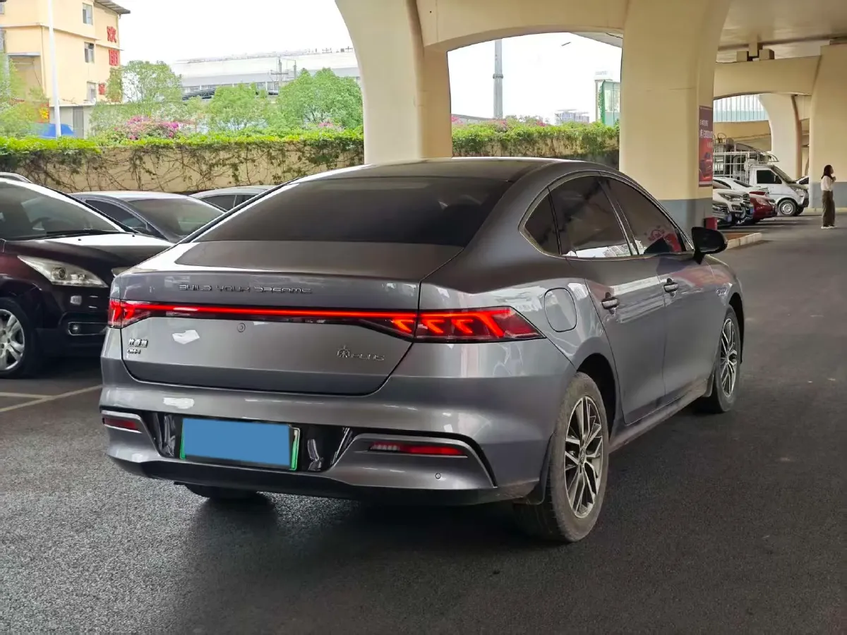 2021 Haval F7 1.5T 169HP L4 7DCT,autocango,china used car exporter,china ev exporter,chinese used car exporter,chinese used ev exporter