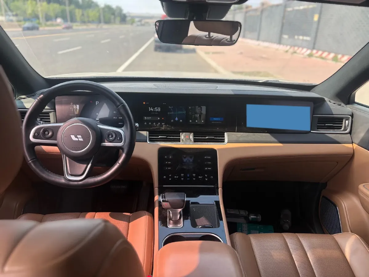 2020 Li ONE Range Extended 131HP REEV 40.5KWH,autocango,china used car exporter,china ev exporter,chinese used car exporter,chinese used ev exporter