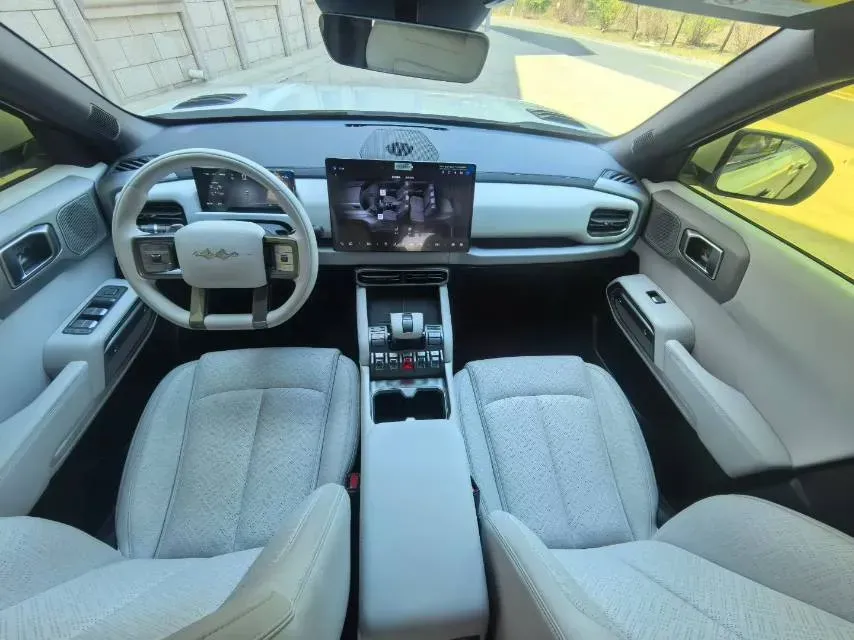 2025 FangChengBao Tai 3 BEV,autocango,china used car exporter,china ev exporter,chinese used car exporter,chinese used ev exporter