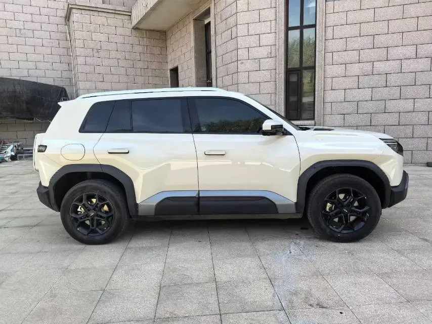 2025 FangChengBao Tai 3 BEV,autocango,china used car exporter,china ev exporter,chinese used car exporter,chinese used ev exporter