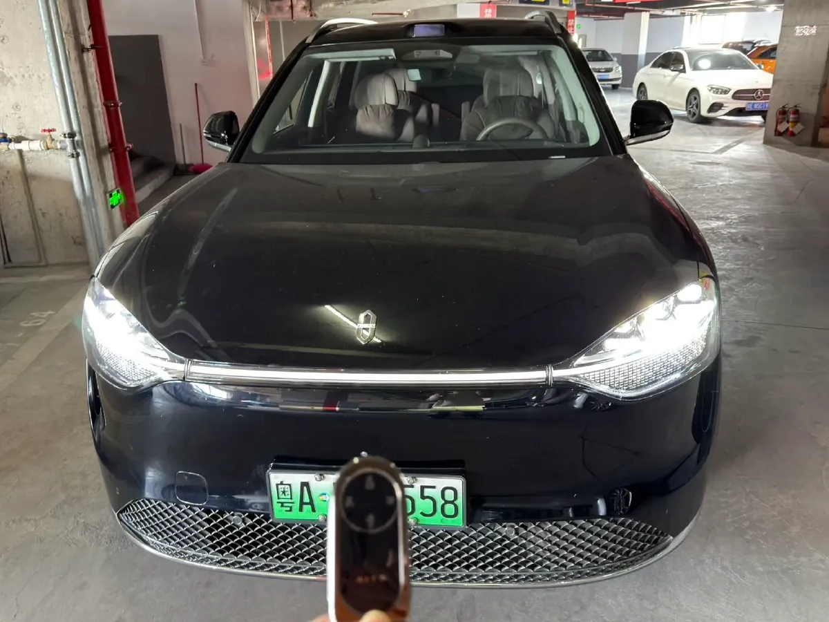 2024 AITO AITO M9 BEV 100KWH,autocango,china used car exporter,china ev exporter,chinese used car exporter,chinese used ev exporter