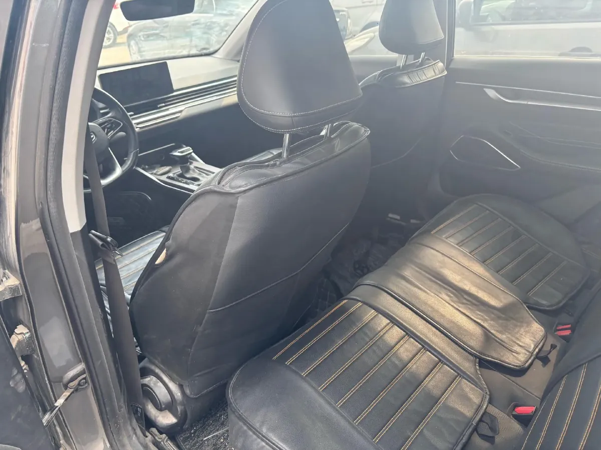 2022 Geely Emgrand 1.5L 114HP L4 CVT,autocango,china used car exporter,china ev exporter,chinese used car exporter,chinese used ev exporter