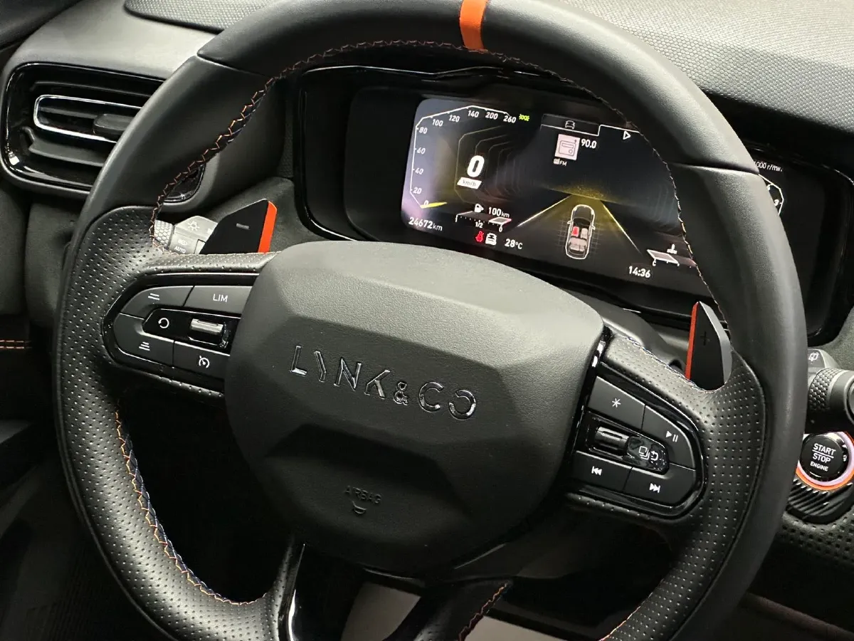 2021 LYNK&CO 02 Hatchback 2.0T 254HP L4 8AT,autocango,china used car exporter,china ev exporter,chinese used car exporter,chinese used ev exporter