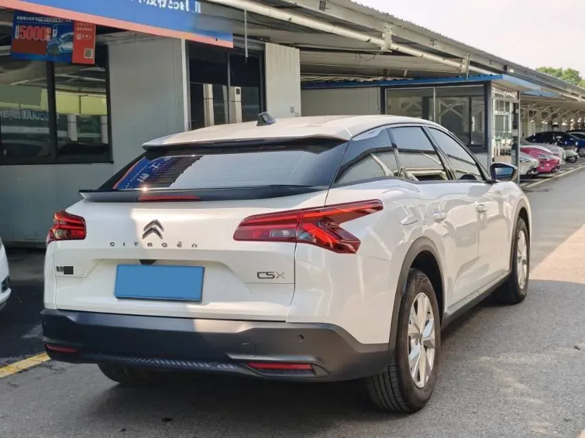 2025 Geely Preface 1.5T 181HP L4 7DCT,autocango,china used car exporter,china ev exporter,chinese used car exporter,chinese used ev exporter