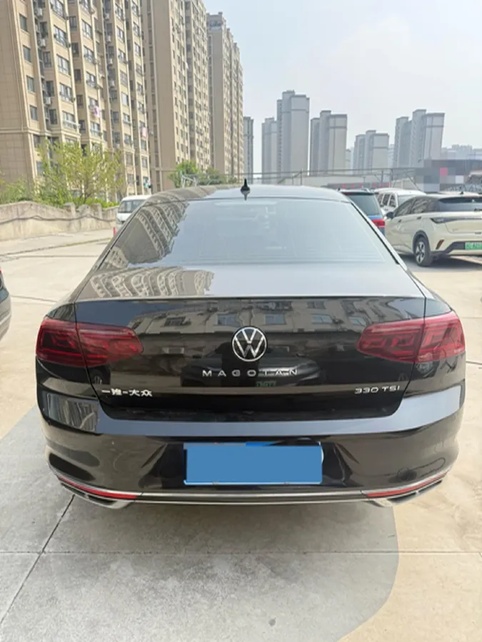 2023 Volkswagen Magotan 2.0T 186HP L4 7DCT,autocango,china used car exporter,china ev exporter,chinese used car exporter,chinese used ev exporter