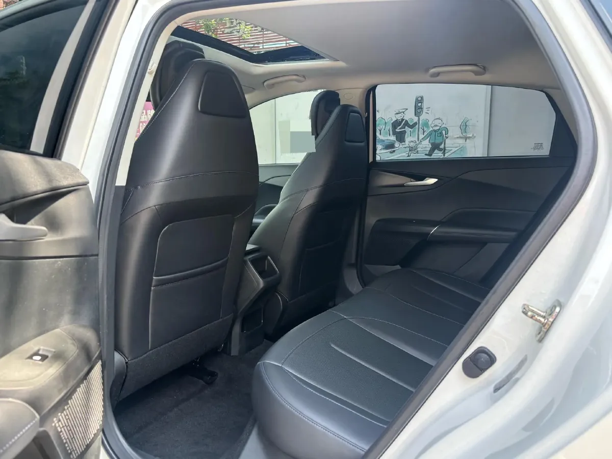 2023 ChangAn Lamore 1.5T 170HP L4 7DCT,autocango,china used car exporter,china ev exporter,chinese used car exporter,chinese used ev exporter